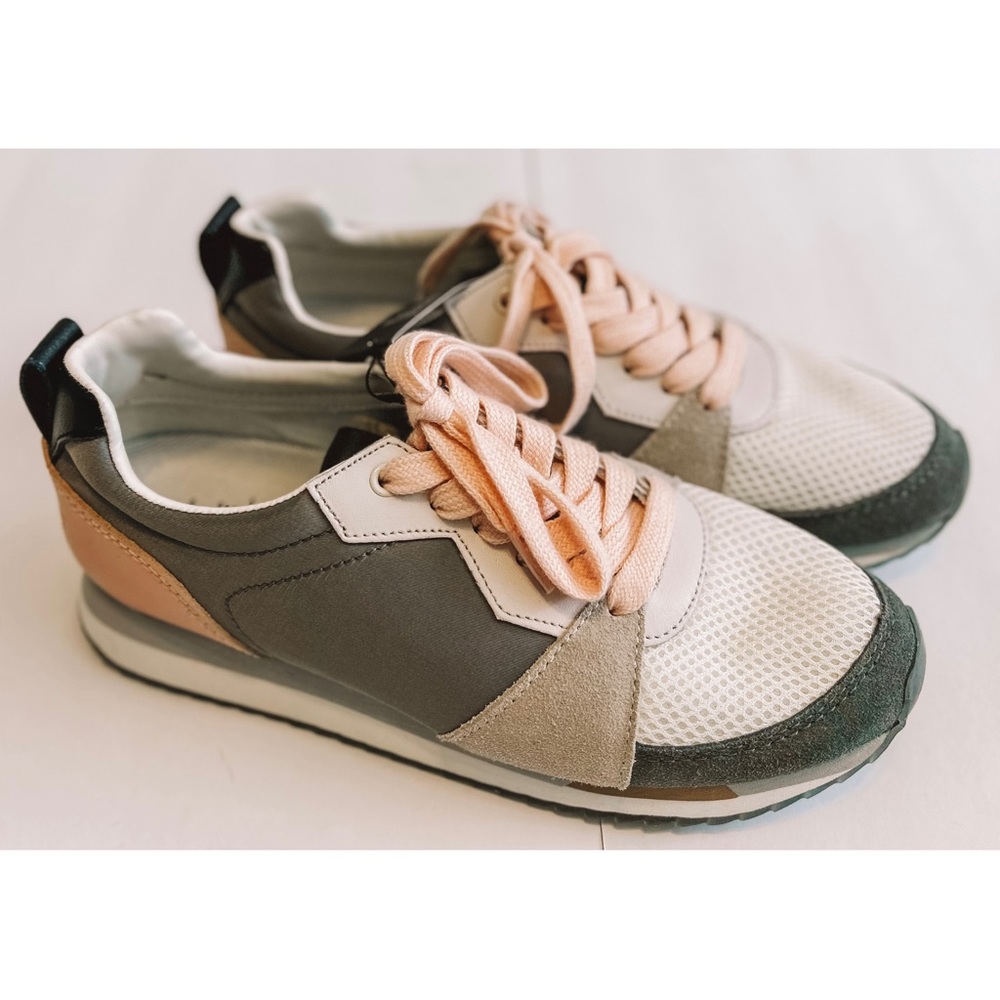 HOFF (Hall of Fame) Pink/Gray Color Block Sneakers